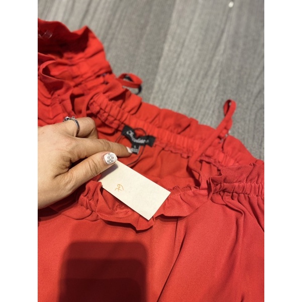 Áo 2 dây voan bẹt vai size S