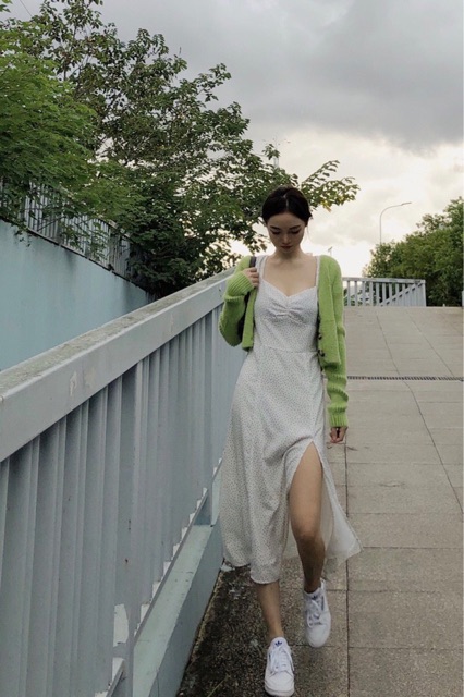 Đầm BI NHÍ trắng dài xẻ tà tay phồng tôn dáng(Có Ảnh Thật) | BigBuy360 - bigbuy360.vn