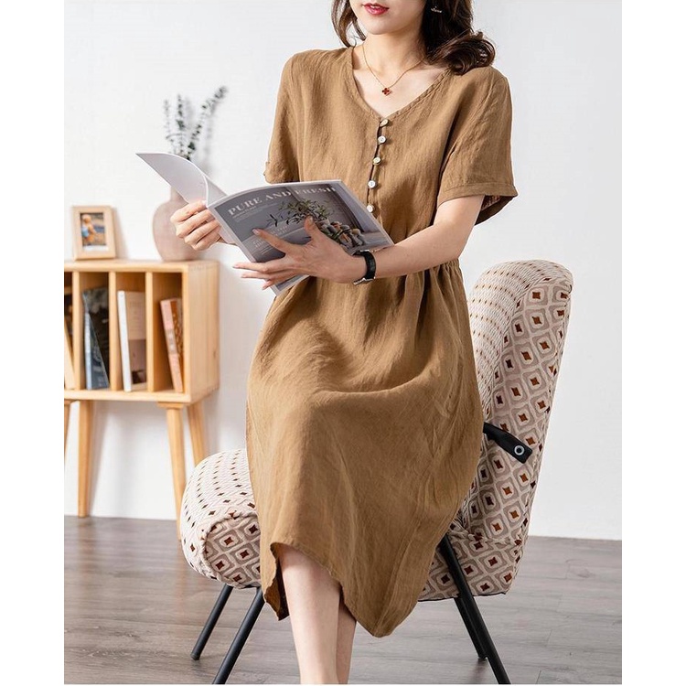 Đầm Linen dáng suông cổ tim phối cúc Màu Nâu tây
