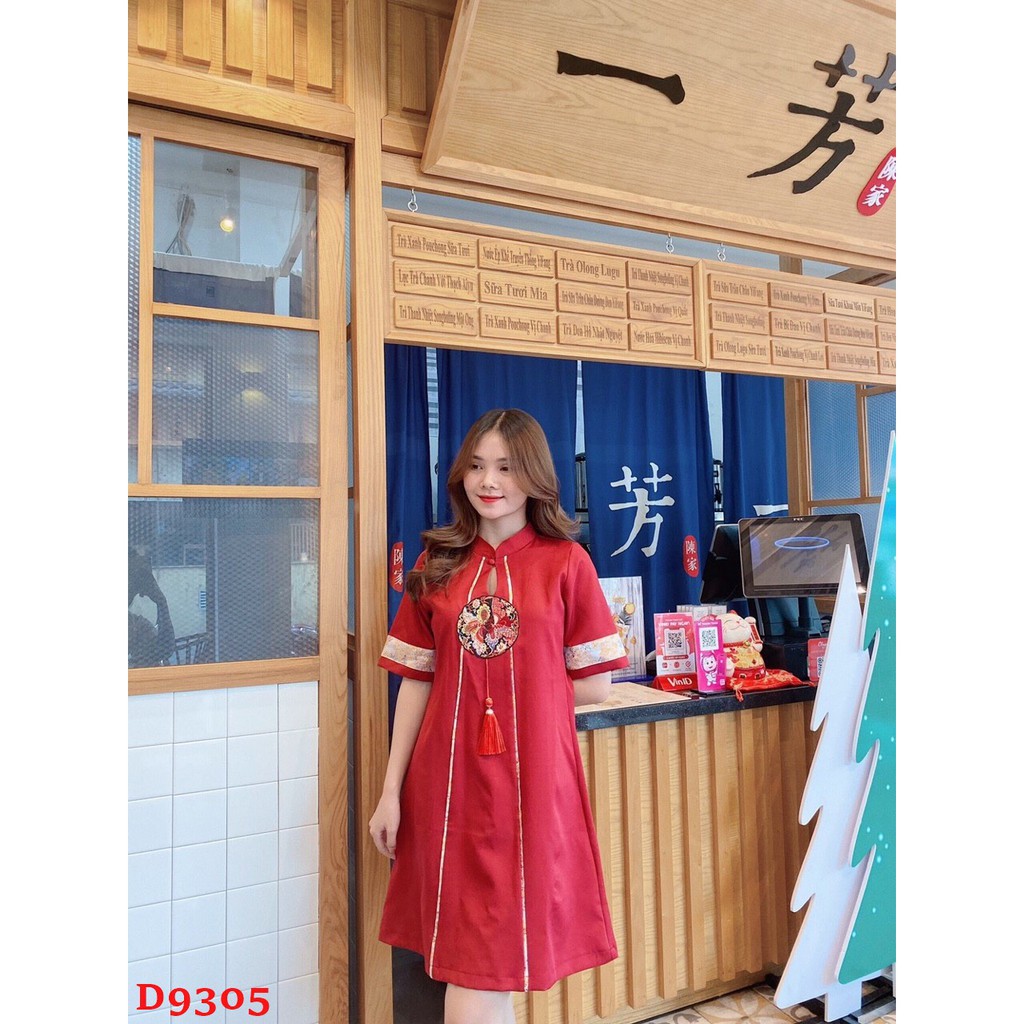 Đầm gấm đỏ áo dài cách tân nữ thêu hoa văn cao cấp ZOMI | BigBuy360 - bigbuy360.vn