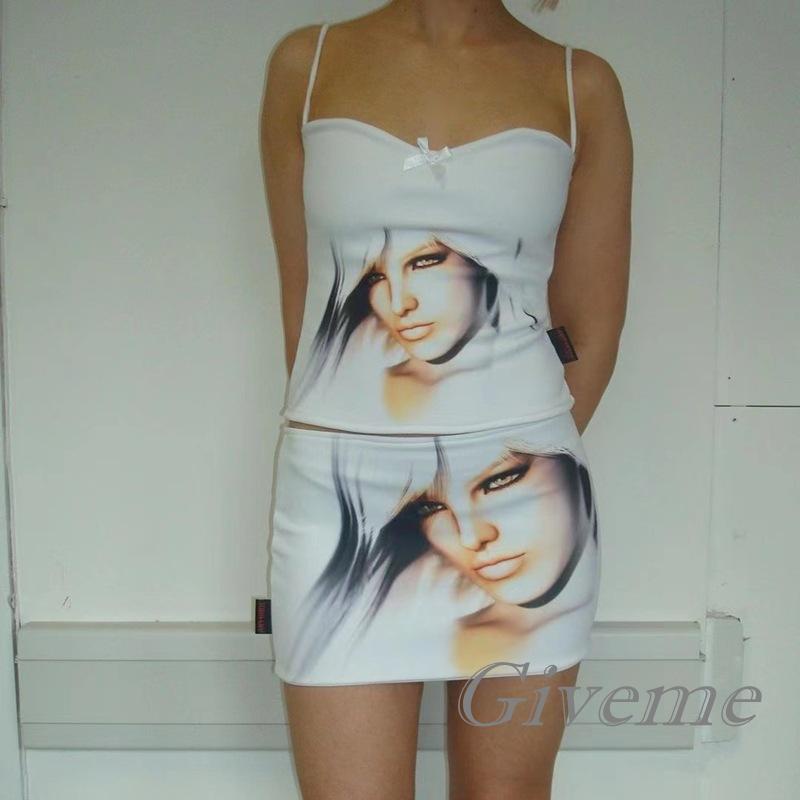 Set Áo Hai Dây In Họa Tiết Chân Dung Kèm Chân Váy Ngắn Màu Trắng Thời Trang Cho Nữ