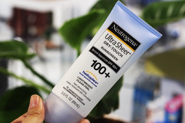 [Kem Chống Nắng Neutrogena Ultra Sheer SPF 100 PA +++]