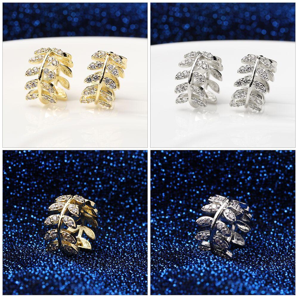 Đôi Bông Tai Hình Chiếc Lá Phong Cách Retro Thời Trang Cho Nữ