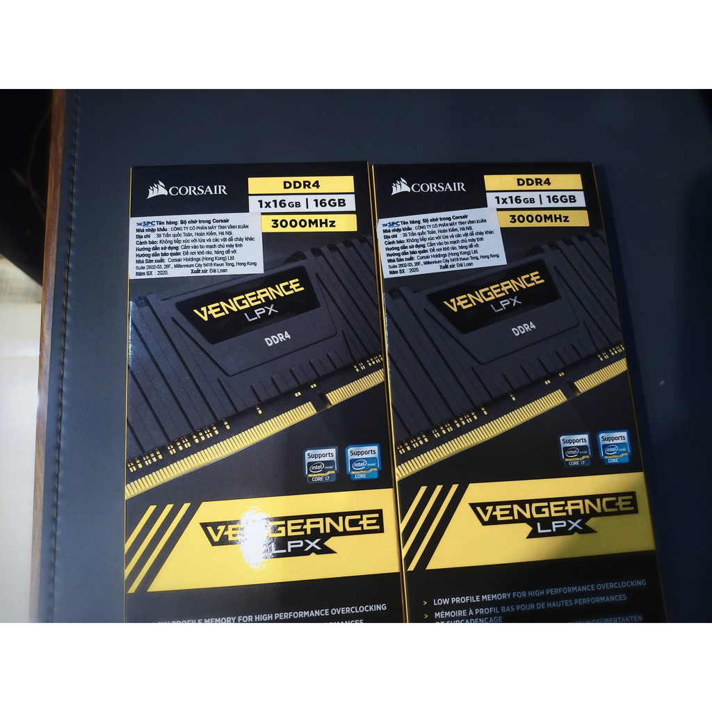 Hai thanh ram DDR4 Corsair Vengeance LPX CMK16GX4M1D3000C16A