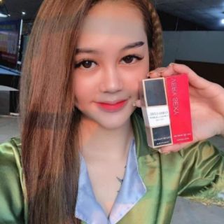 Tinh dầu nước hoa dạng lăn
