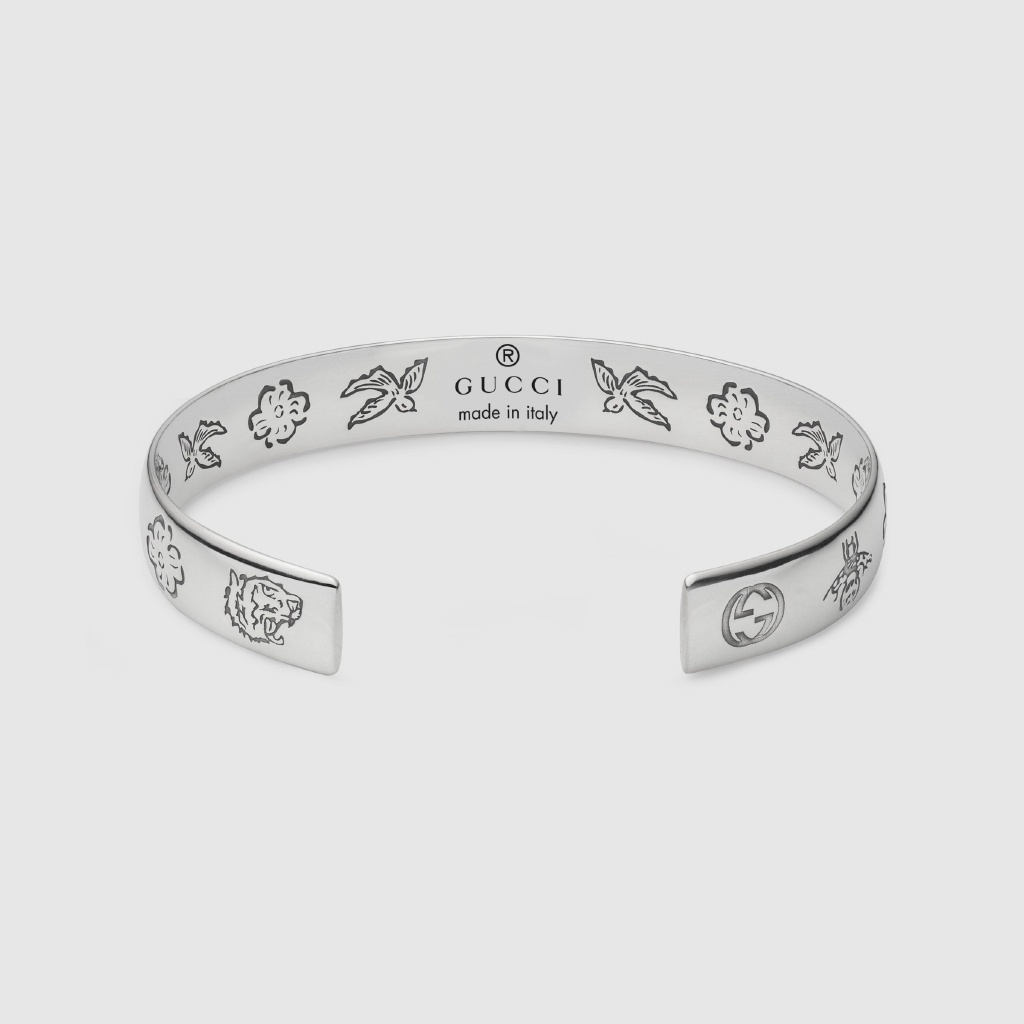 Vòng đeo tay Gucci "Blind For Love" màu bạc một Size