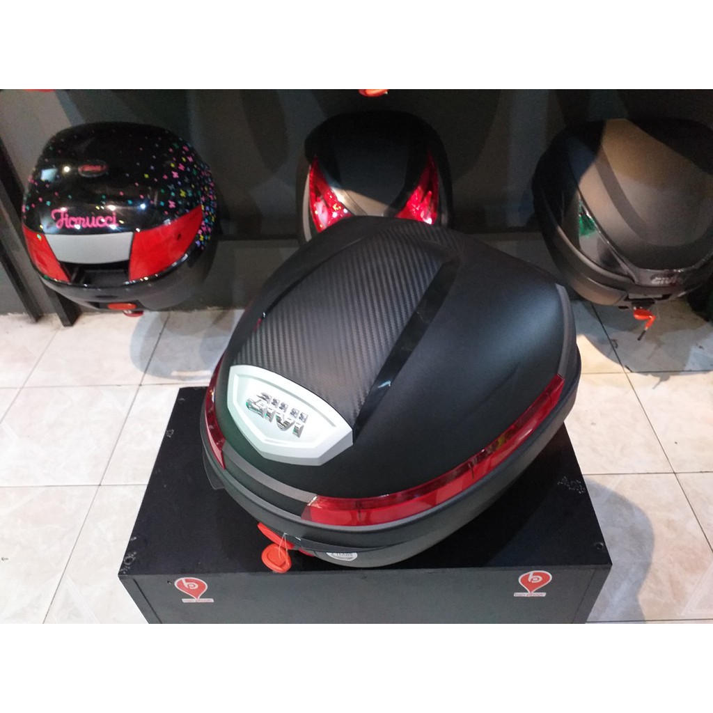 Thùng Sau Givi B270N - Thùng Givi Chính Hãng 27L Gắn Sau Xe Máy - Bạn Phượt