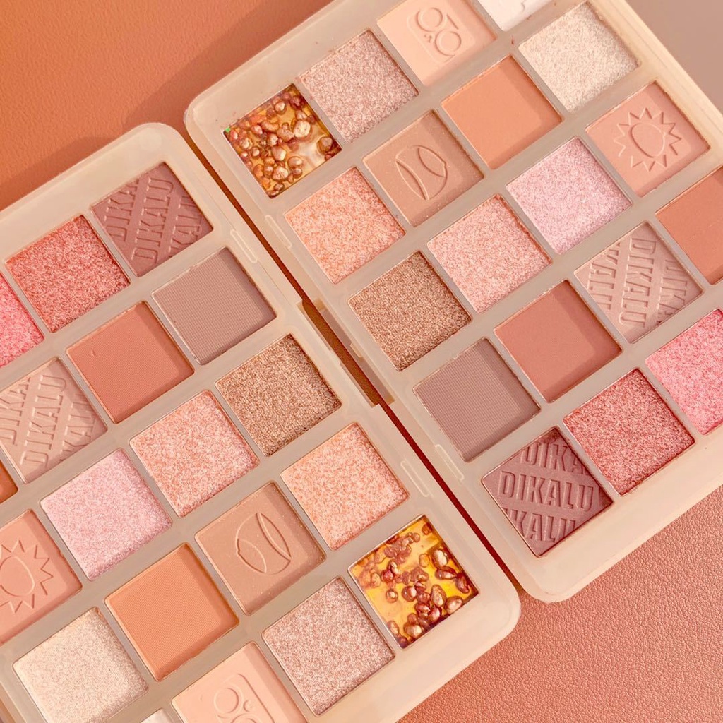 20 Shades of Glitter Pearl Eyeshadow Palette