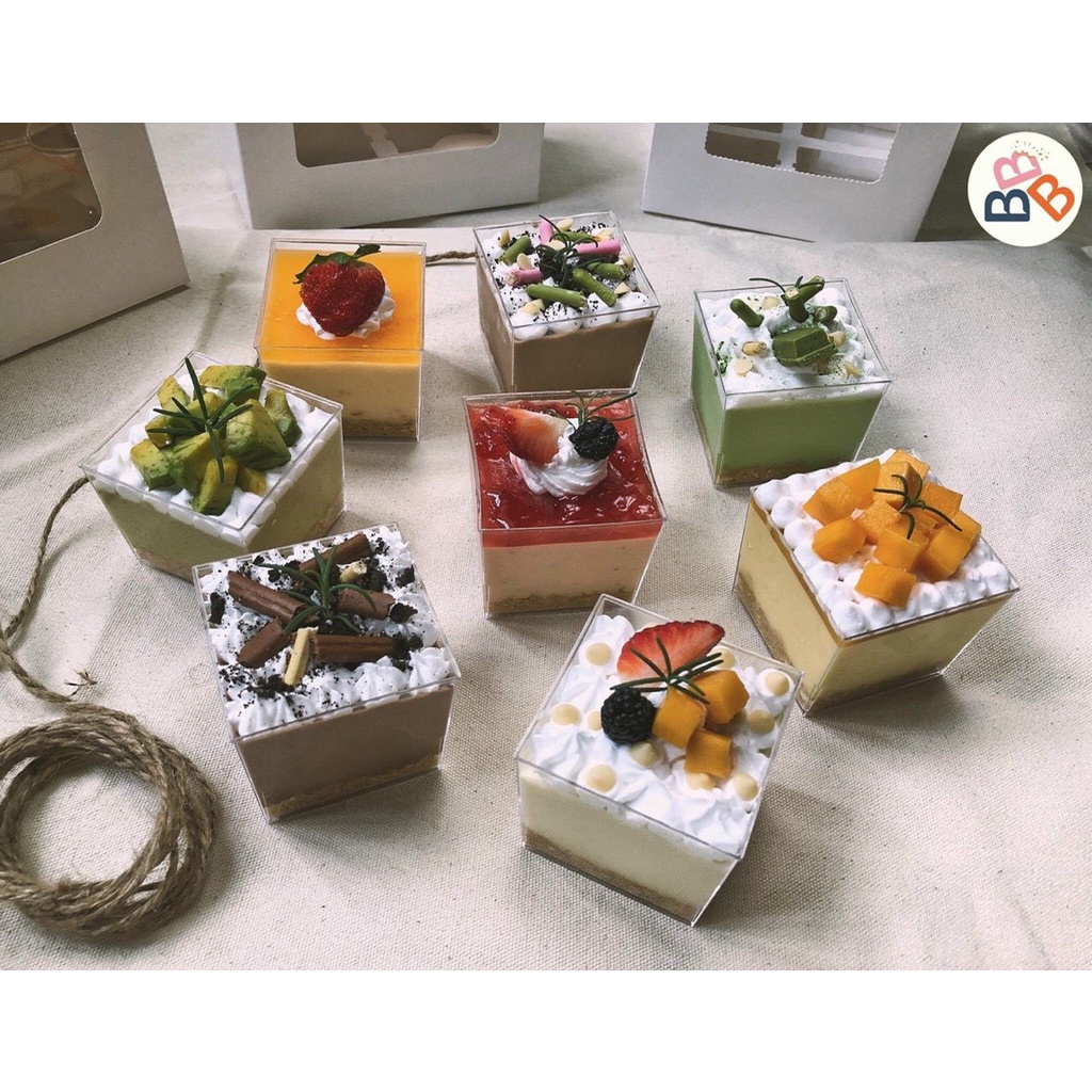 Set 100 hộp mica vuông LC-5550  đựng bánh lạnh