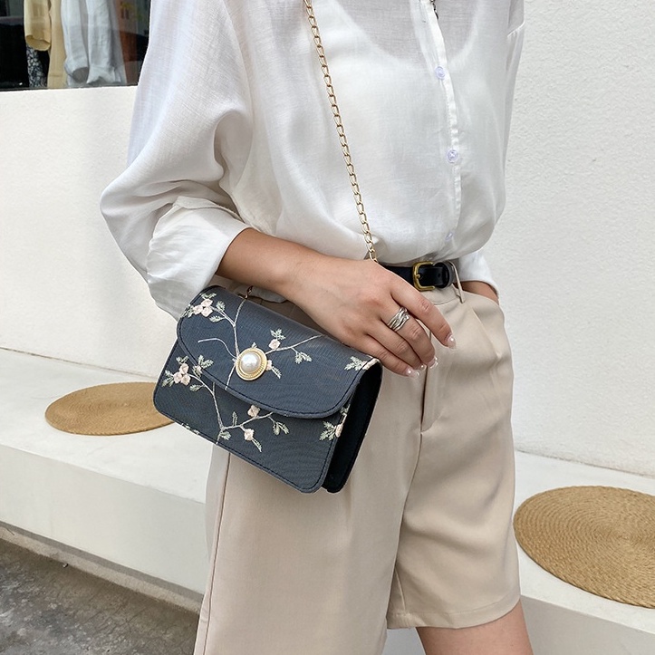 Túi đeo chéo cổ điển nghề thêu cao cấp💖 Women's bag 💖 Túi xách nữ mẫu mới nhất đẹp