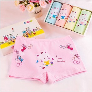 Combo 4 Quần Chip đùi hoặc tam giác mẫu mèo kitty dễ thương cho bé gái từ 10kg đến 40kg