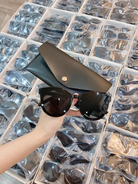 Kính Mát Nữ Chống UV 400, Thiết Kế Mắt Dễ Đeo, Màu Sắc Thời Trang K02 | BigBuy360 - bigbuy360.vn
