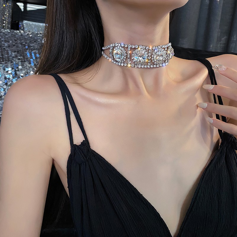 Vòng cổ Chocker hoa mặt tròn đính kim cương nhân tạo cao cấp sang trọng [ PHỤ KIỆN LACELIPS ]_M1548