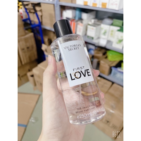 Xịt thơm bodymist toàn thân nước hoa 250ml nắp đen