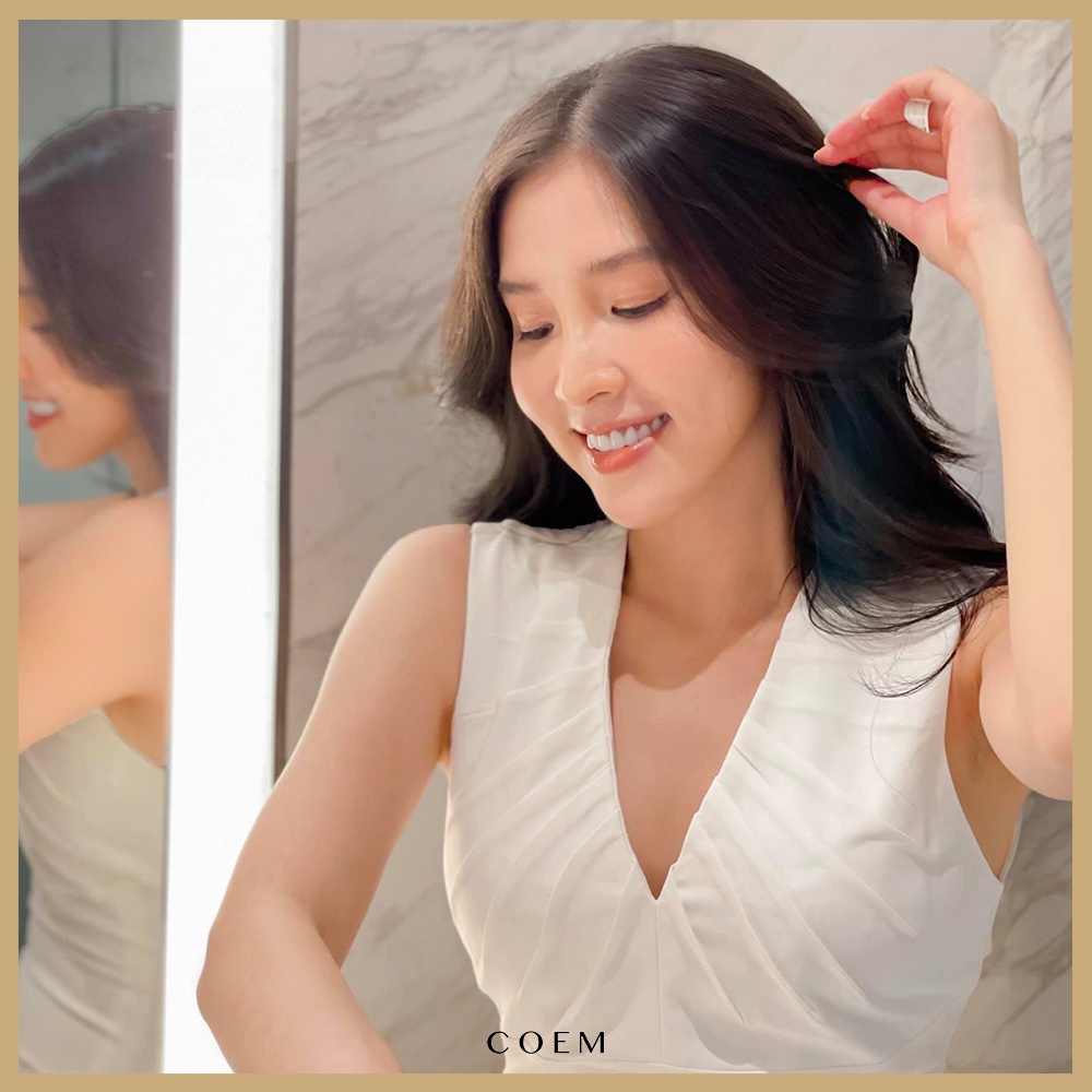 Đầm Maxi Dài Thiết Kế Xếp Ly Ngực Chiết Eo Tôn Dáng CO EM Chất Vải Solid Thoáng Mát Màu Trắng Trang Nhã