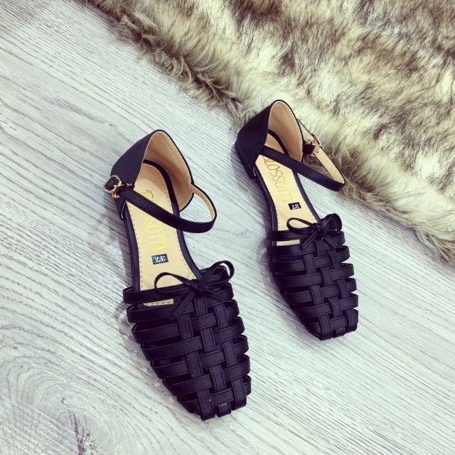 GIÀY SANDAL NỮ ĐẾ BỆT MŨI ĐAN RỌ THẮT NƠ