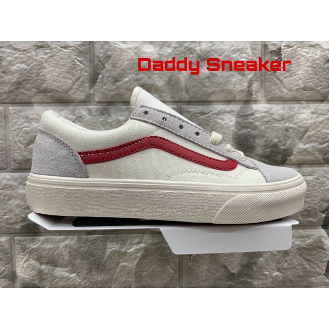 < VIDEO + ẢNH THẬT > GIÀY SNEAKER TRẮNG KẺ ĐỎ THẤP CỔ
