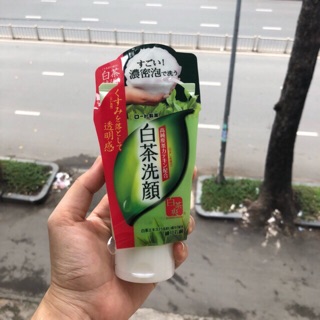 Sữa rửa mặt trà xanh rohto shirochasou green tea nhật bản