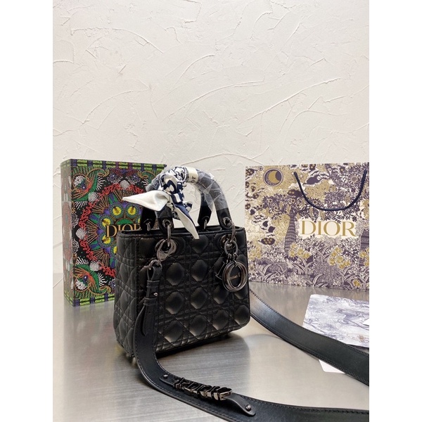 TÚI DIOR LADY DA LÌ 5 Ô TAG BẠC ABC size 20cm