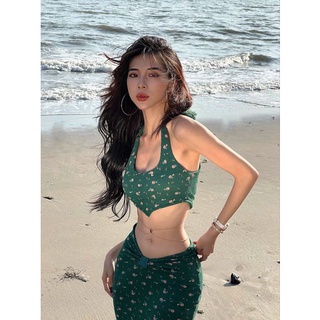 Suỵt - set áo croptop x váy hoa nhí - design by suỵt
