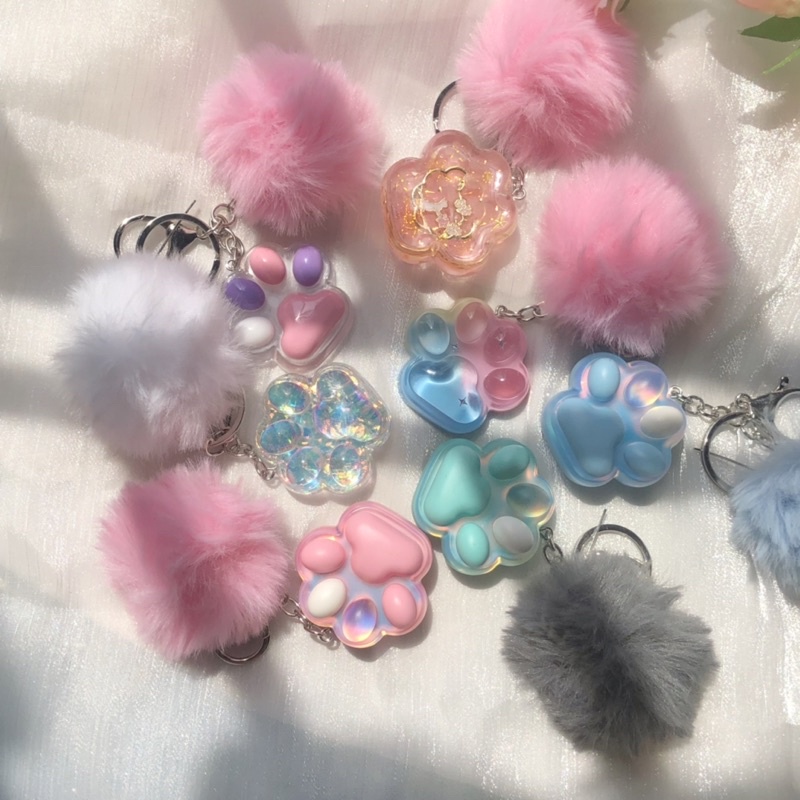 Móc khoá hình chân mèo, móc treo balo, chìa khoá xe