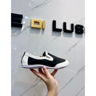 [MỚI VỀ] GIÀY SLIP ON NỮ ĐEN TRẮNG DA LÌ SLIPOGB