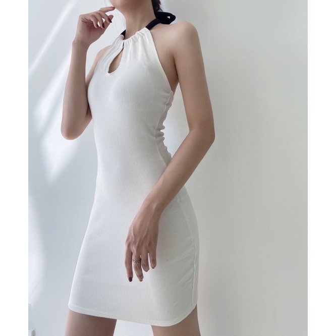 Body cột cổ đen (ẢNH THẬT SHOP CHỤP)