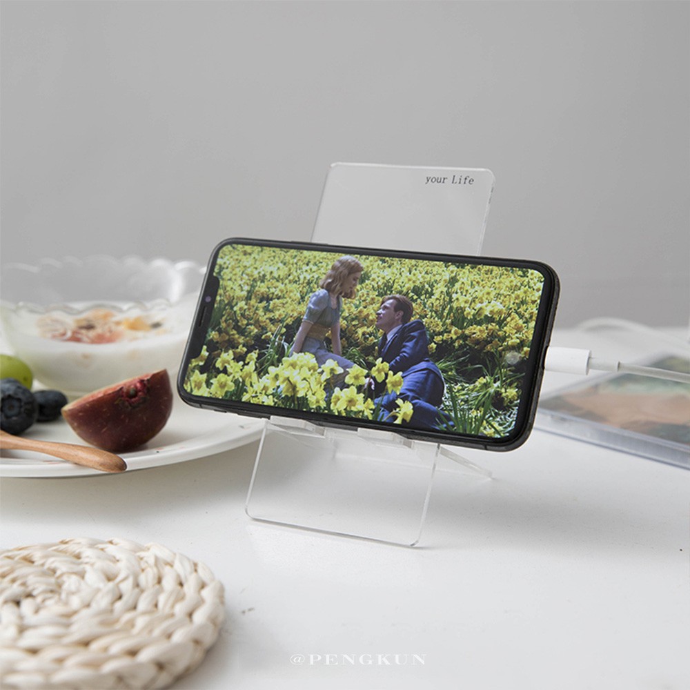 Giá Đỡ iPad/ Điện Thoại Bằng Nhựa Acrylic Trong Suốt Phong Cách Hàn Quốc Hoạ Tiết Chữ Cái Tiếng Anh Đơn Giản