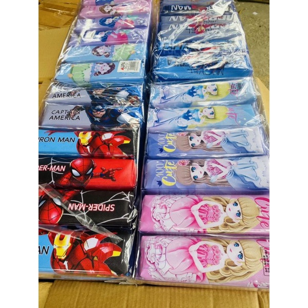 Ví đựng bút chất liệu vải, kích thước dài 20cm, rộng 6cm. 4,5cm, loại 1 ngăn