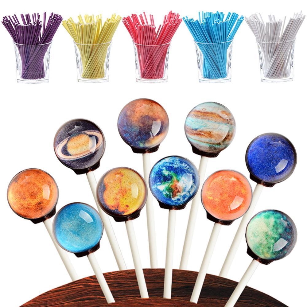 Que Giấy Màu Trơn Dùng Làm Bánh Kẹo Tiện Dụng