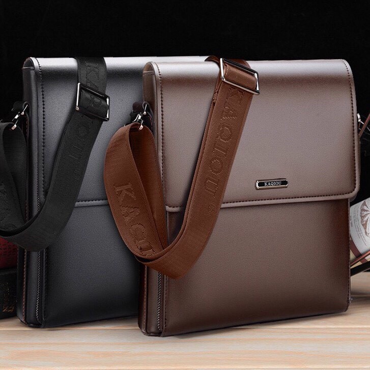 Túi đeo chéo nam da bò cao cấp KAQIOU - KT:C27xR24xS5 cm (Màu: Nâu - Đen) | BigBuy360 - bigbuy360.vn
