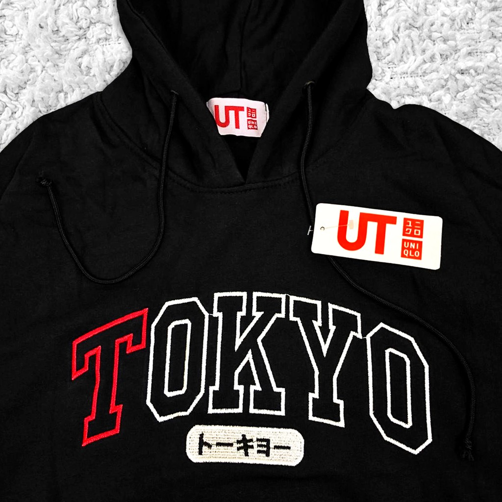 Áo Khoác Hoodie Uniqlo Ut Tokyo Outline Màu Đen