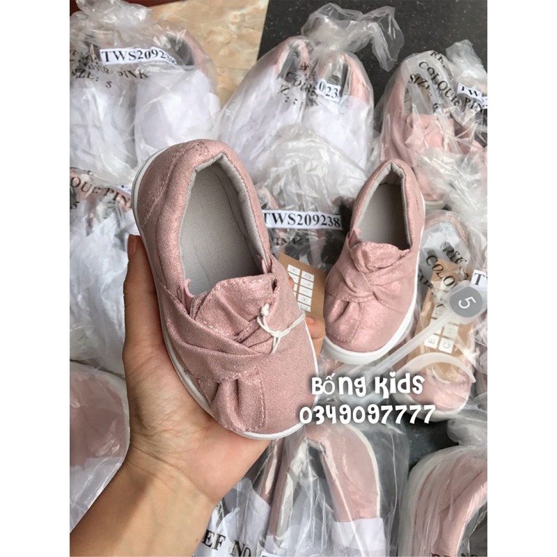 Giày Slip On Bé Gái Buộc Nơ Hồng