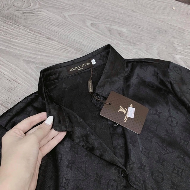 ÁO SƠ MI CHỮ CHẤT LỤA SANG CHẢNH MS24100