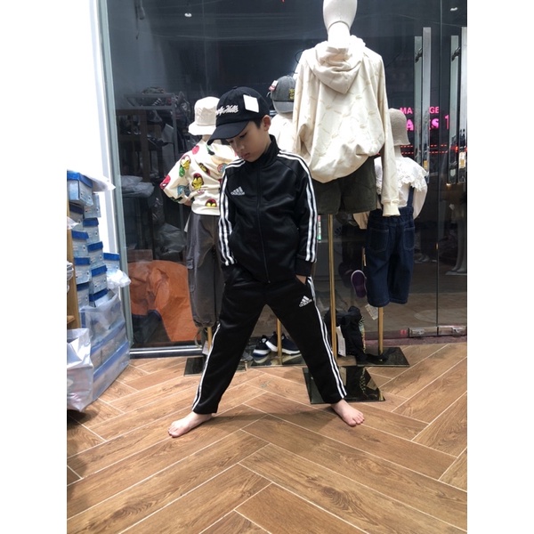 BỘ THỂ THAO ADIDAS HÀNG XUẤT XỊN