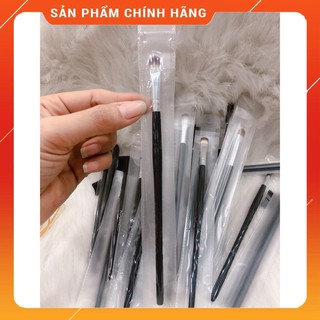 Cọ Đánh Phấn Mắt Đầu Dẹp