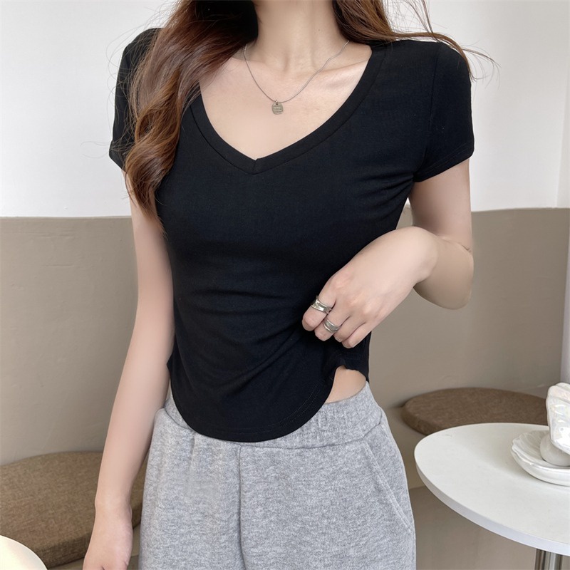 Hàng Mới Về Áo Thun Nữ Ngắn Tay Cổ Chữ V Màu Trơn Thời Trang