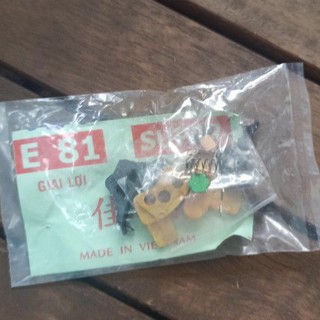 Nút công tắt đèn xe cub 81 không đề.