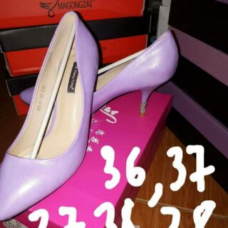 Giày cao gót da bóng màu tím nhạt (size 36)