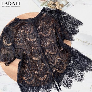 Áo croptop ren, choàng ren đi biển màu đen quyến rũ - ms 534