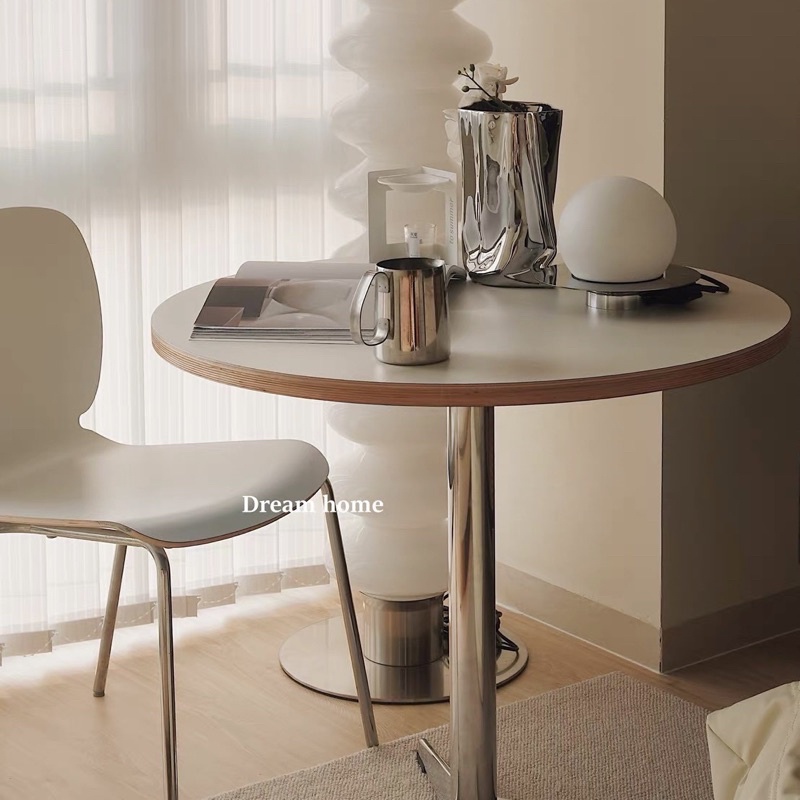 Bàn tròn Eames viền gỗ cao cấp - Bắc Âu