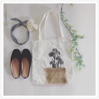 Túi vải hoạ tiết vẽ tay