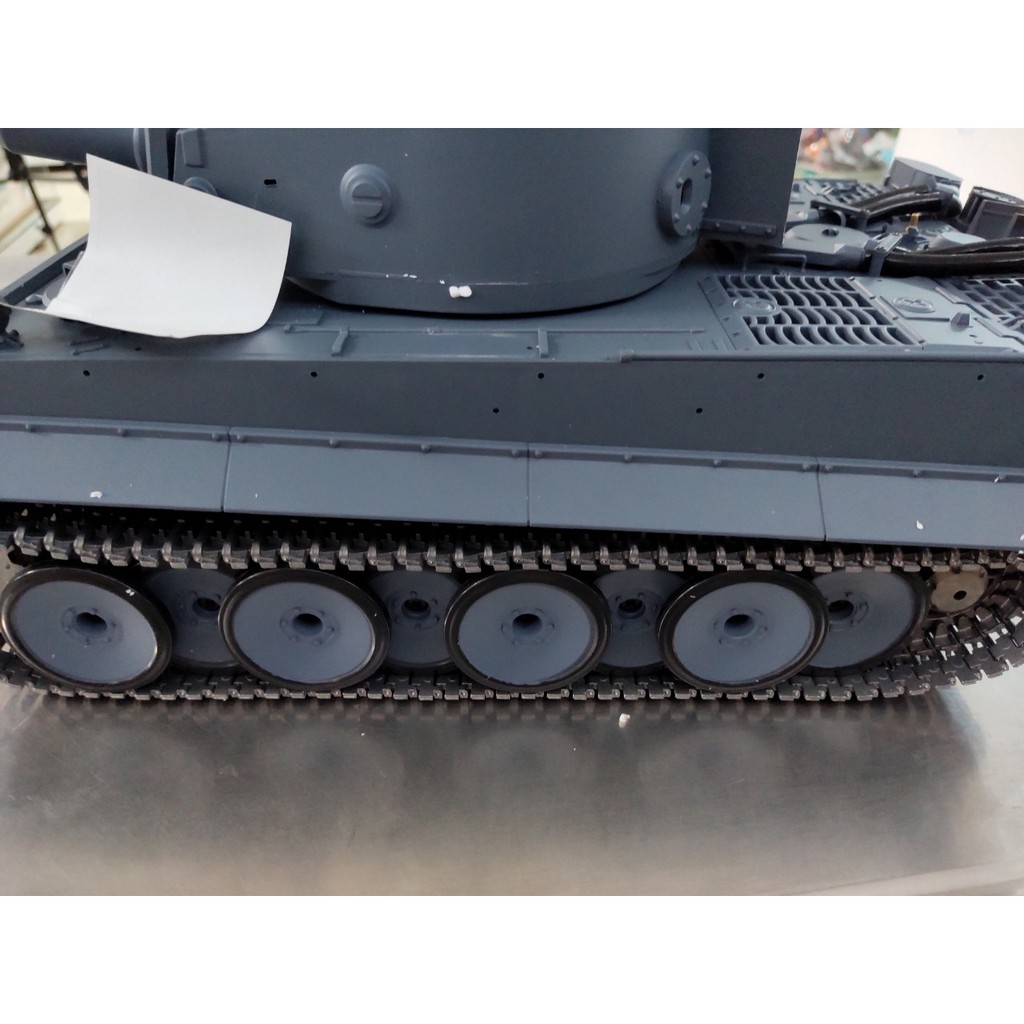 Xe tank Henlong Tiger  điều khiển từ xa xích, nhông kim loại