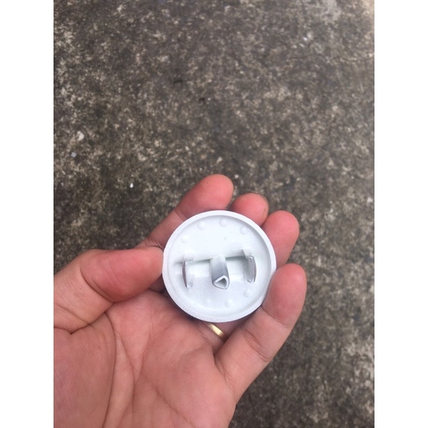 Núm điều chỉnh máy nước nóng ariston