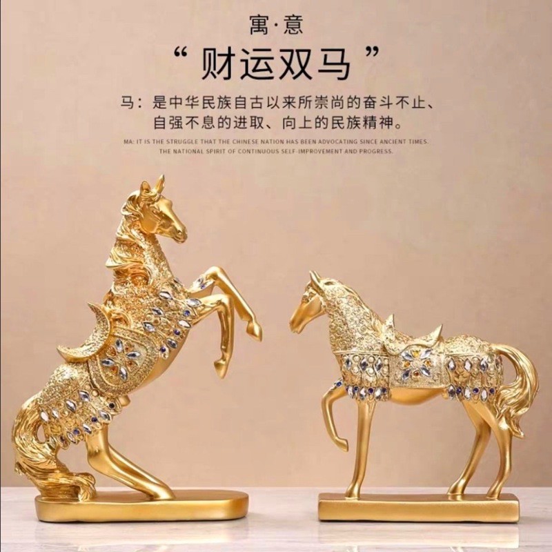 Tượng Ngựa Phong Thuỷ Ngựa Vàng Đứng Cao