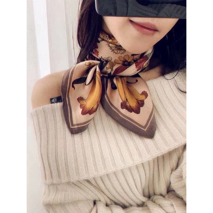 HOẠ TIẾT HOA HD BANDANA.  KHÍ CHẤT - XINH ĐẸP