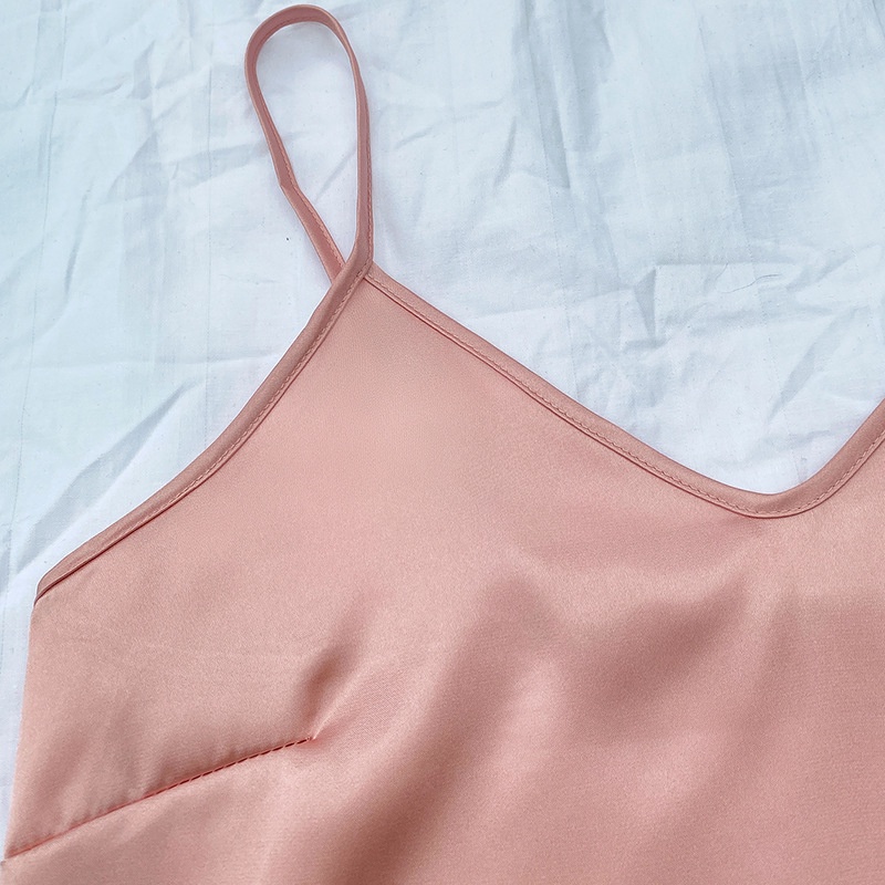 Bộ Đồ Ngủ Vải Lụa Lạnh Mỏng Hở Lưng Cổ Chữ V Gợi Cảm Cho Nữ