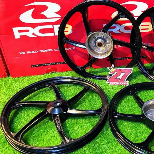 Vành mâm đúc 6 cây RCB xe tay ga  shvn 125 & 150 abs 17inches