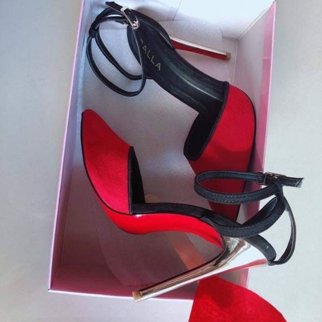 Cao gót sandanl đế đỏ gót ánh vàng cao 11-12p