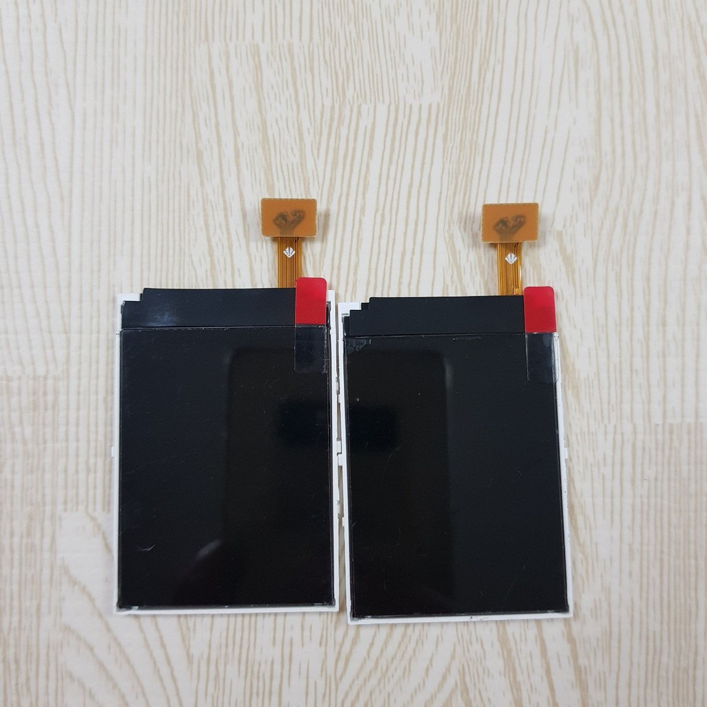 Màn hình Nokia 2700